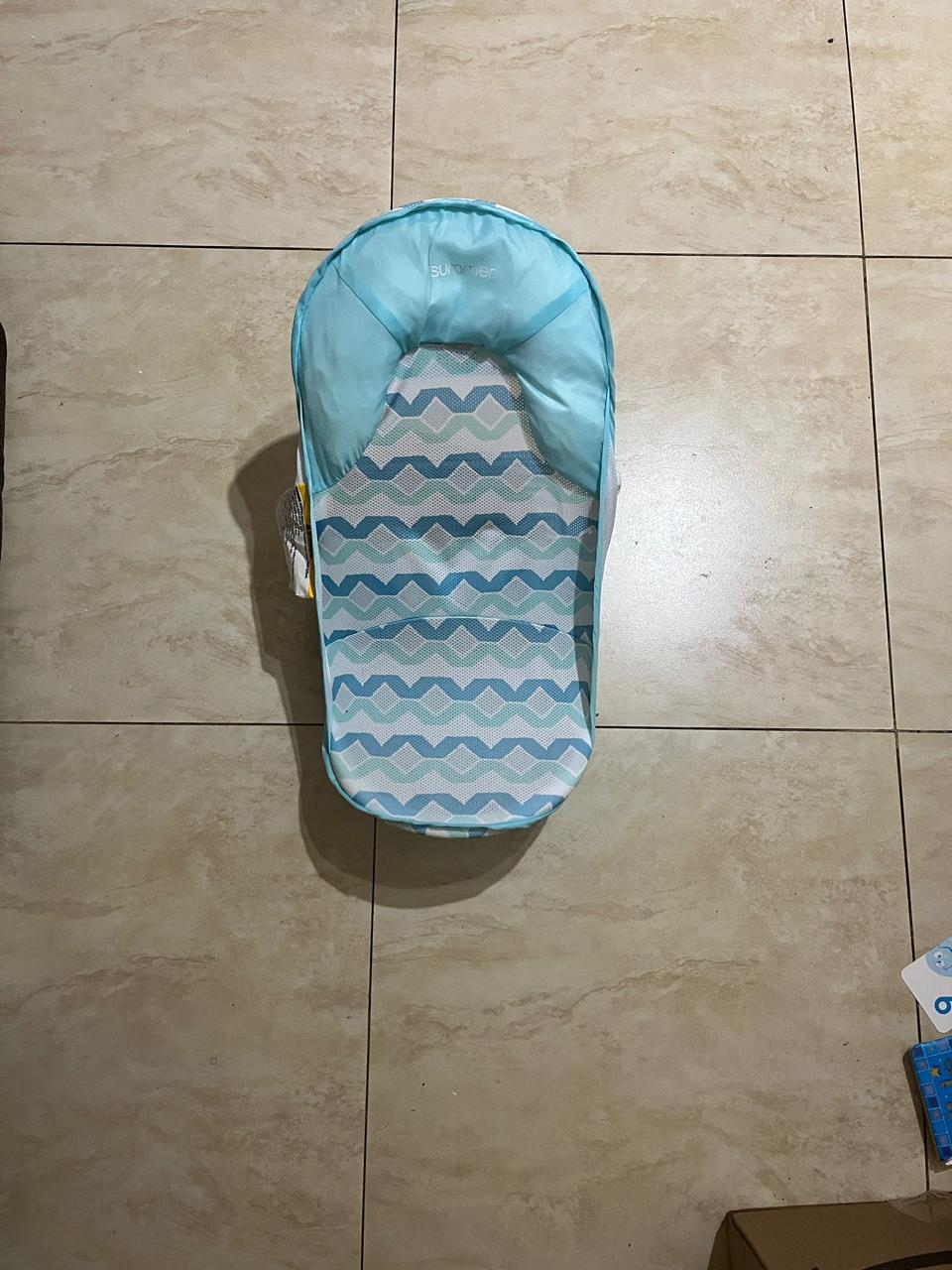 Summer Infant Deluxe Baby Bath Seat, Adjustable Support for Sink or Bathtub, Includes 3 Reclining Positions - Geo Waves - Image 3
