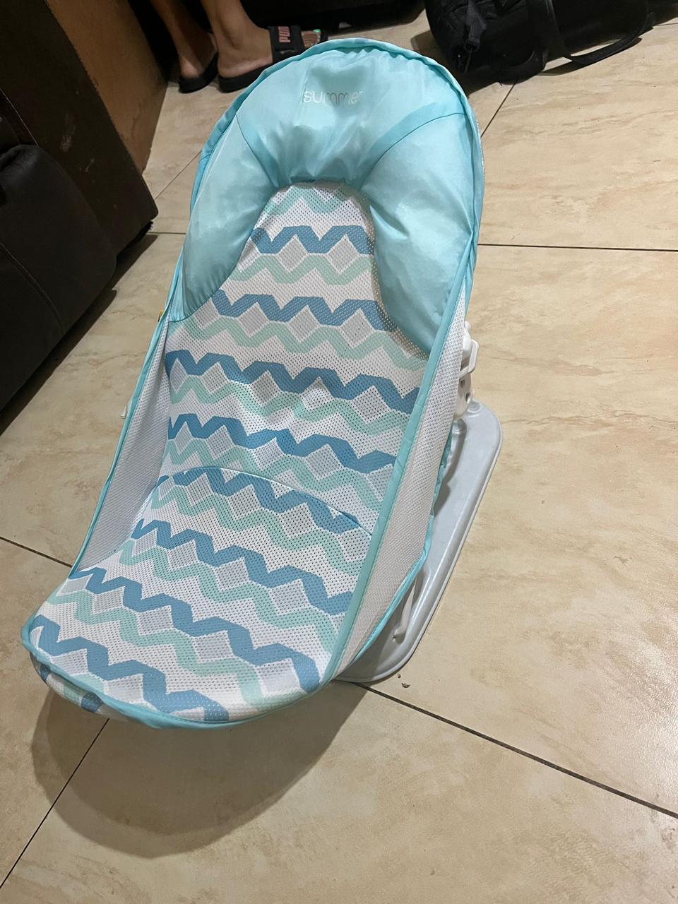 Summer Infant Deluxe Baby Bath Seat, Adjustable Support for Sink or Bathtub, Includes 3 Reclining Positions - Geo Waves - Image 2