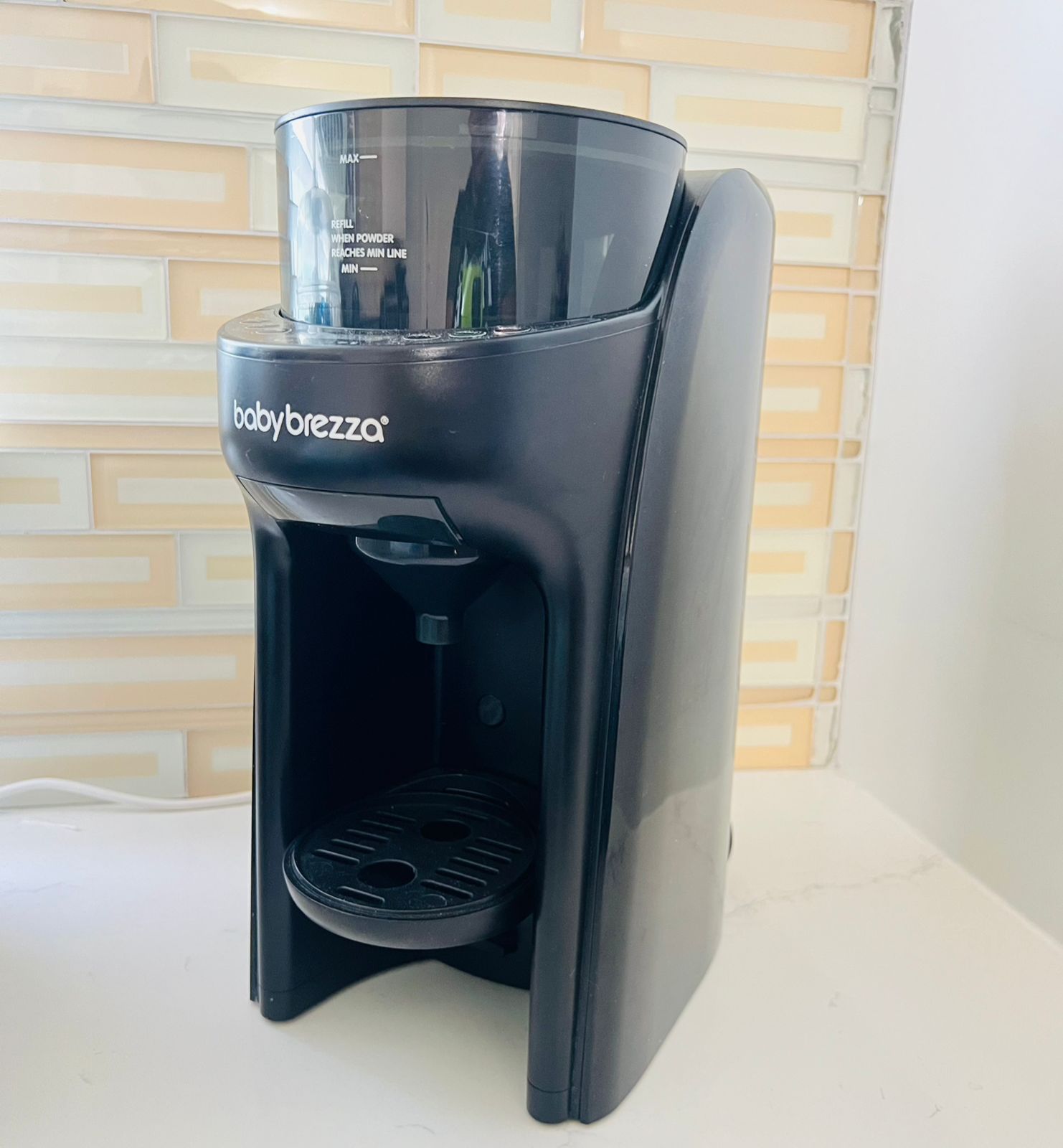 Baby Brezza Formula Pro Advanced WiFi Formula Dispenser - Automatically Mix a Warm Formula Bottle From Your Phone Instantly – Easily Make Bottle With Automatic Powder Blending Machine, Black - Image 3