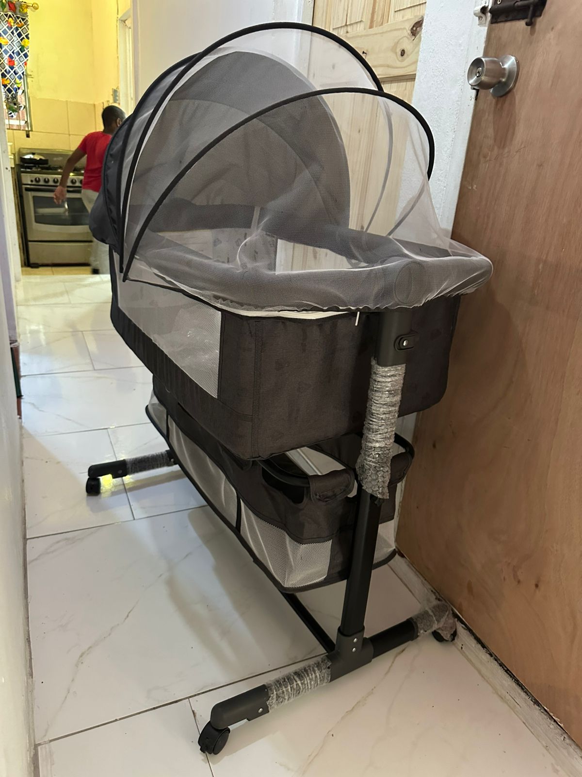 Baby Bassinet, Baby Basinet Bedside Sleeper, Easy to Fold Portable Crib Side Bassinet 2024new Style Girl/boy bassinets (Dark Gray) - Image 6