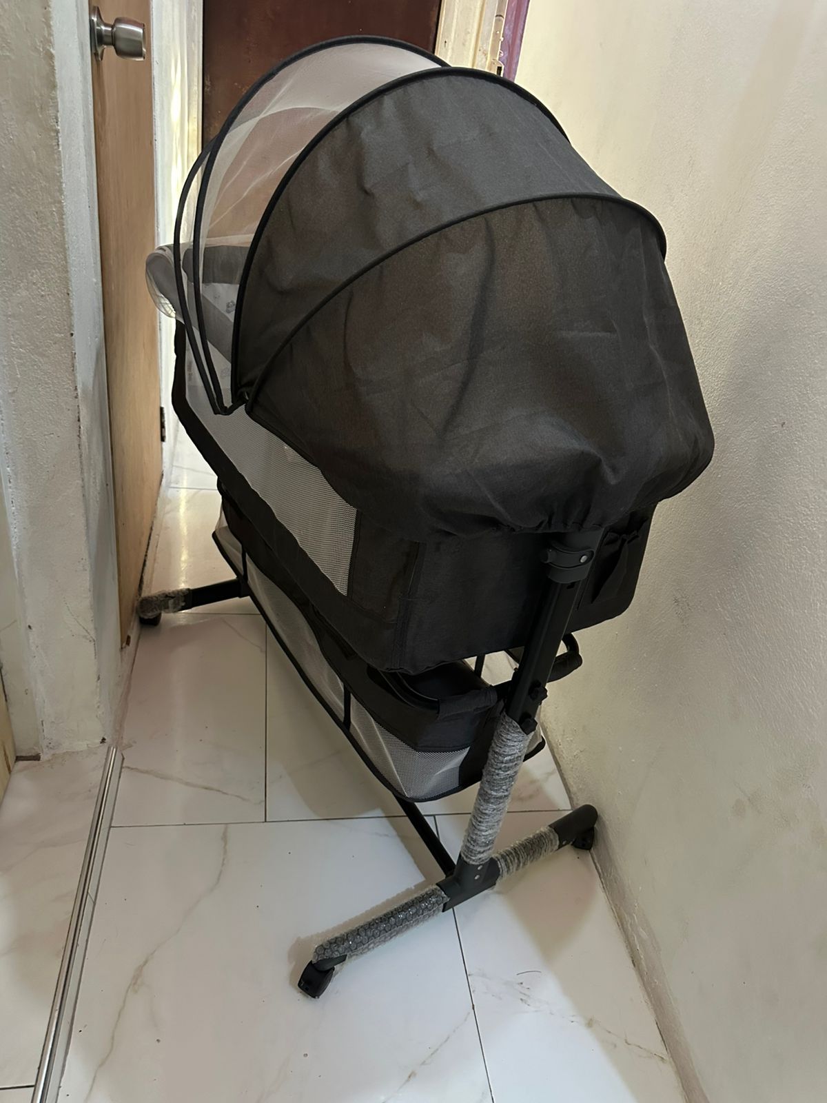 Baby Bassinet, Baby Basinet Bedside Sleeper, Easy to Fold Portable Crib Side Bassinet 2024new Style Girl/boy bassinets (Dark Gray) - Image 2
