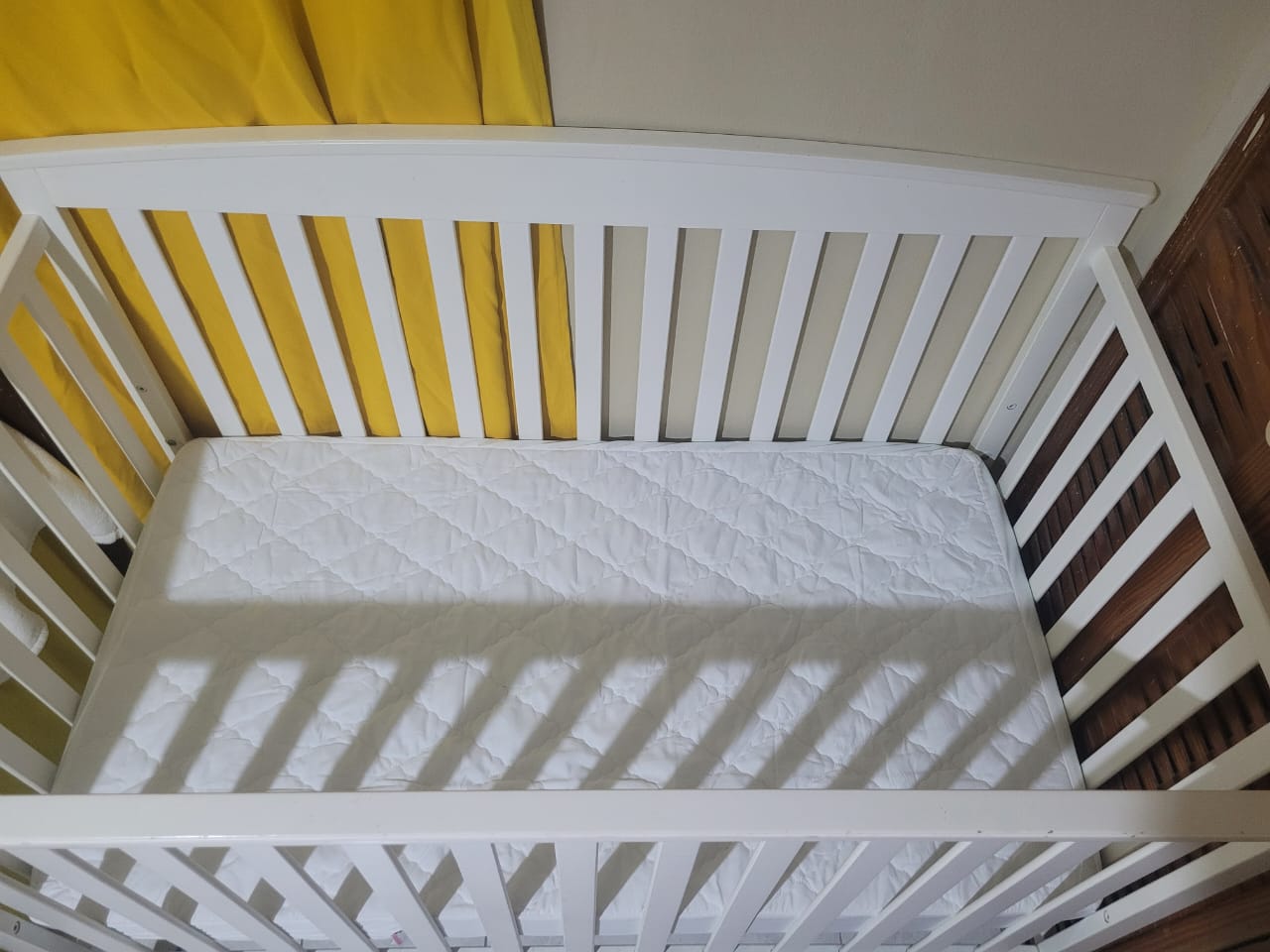 Delta Children Hanover 6-in-1 Convertible Baby Crib Baby Thrift