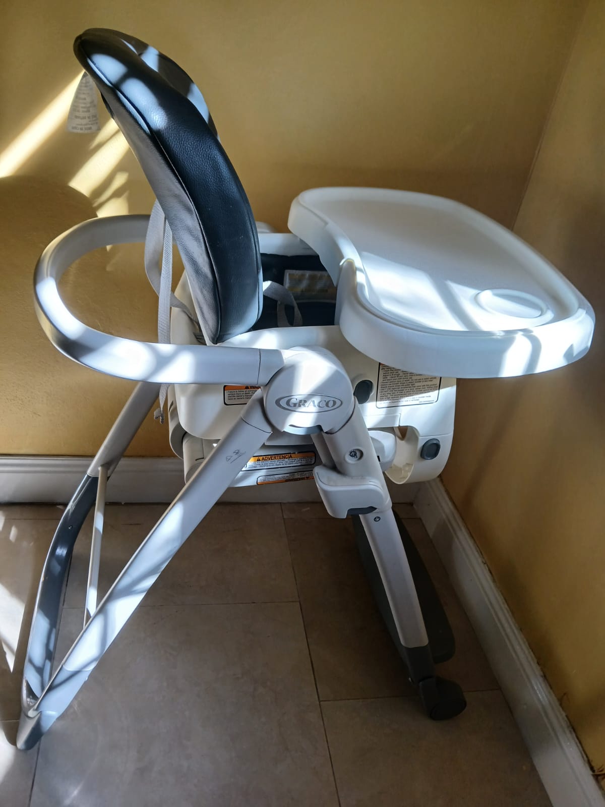 Graco EveryStep 7 in 1 High Chair | Converts to Step Stool for Kids, Dining Booster Seat, and More - Image 2