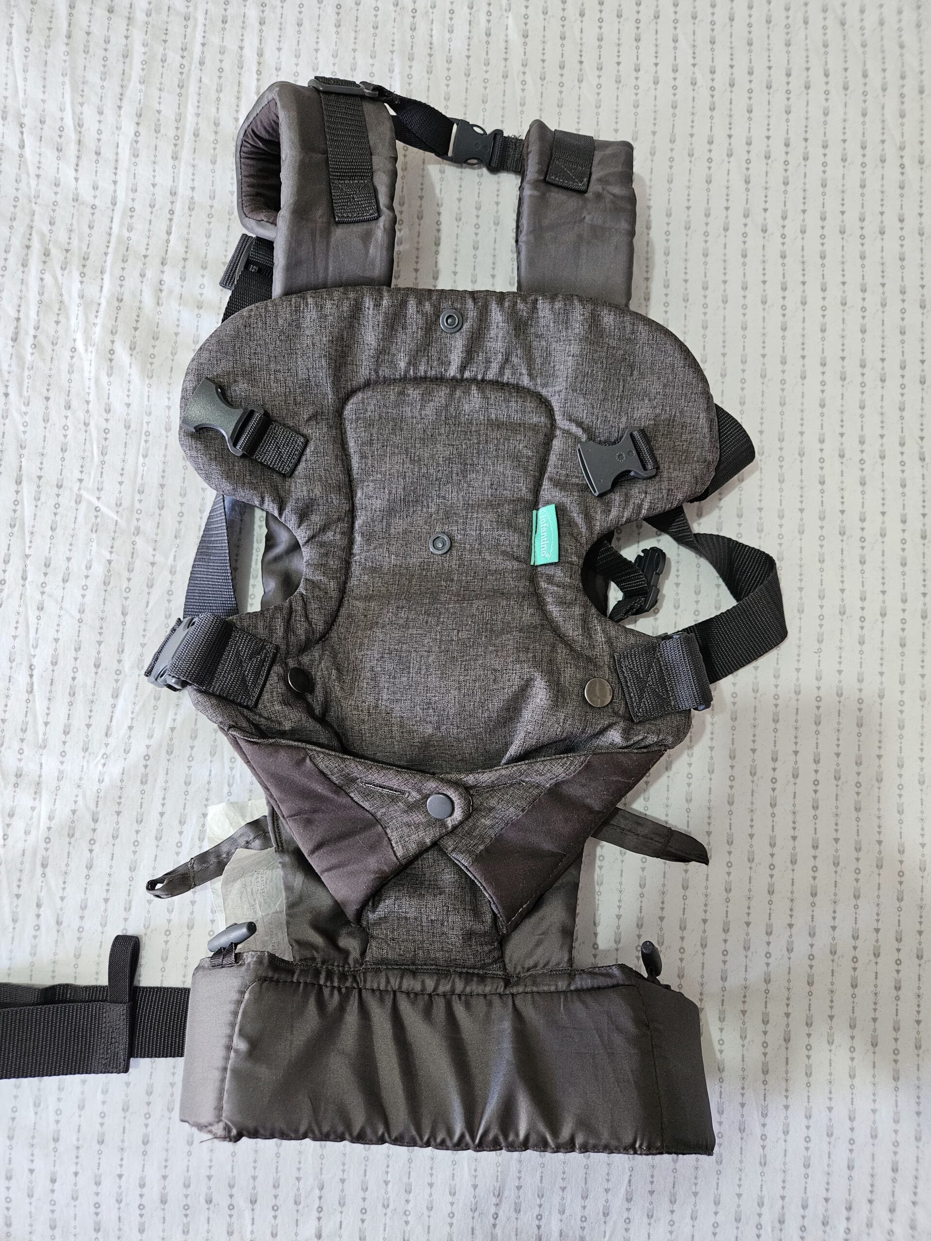 Infantino Flip Advanced 4-in-1 Carrier - Ergonomic, convertible, face-in and face-out front and back carry for newborns and older babies 8-32 lbs - Image 2