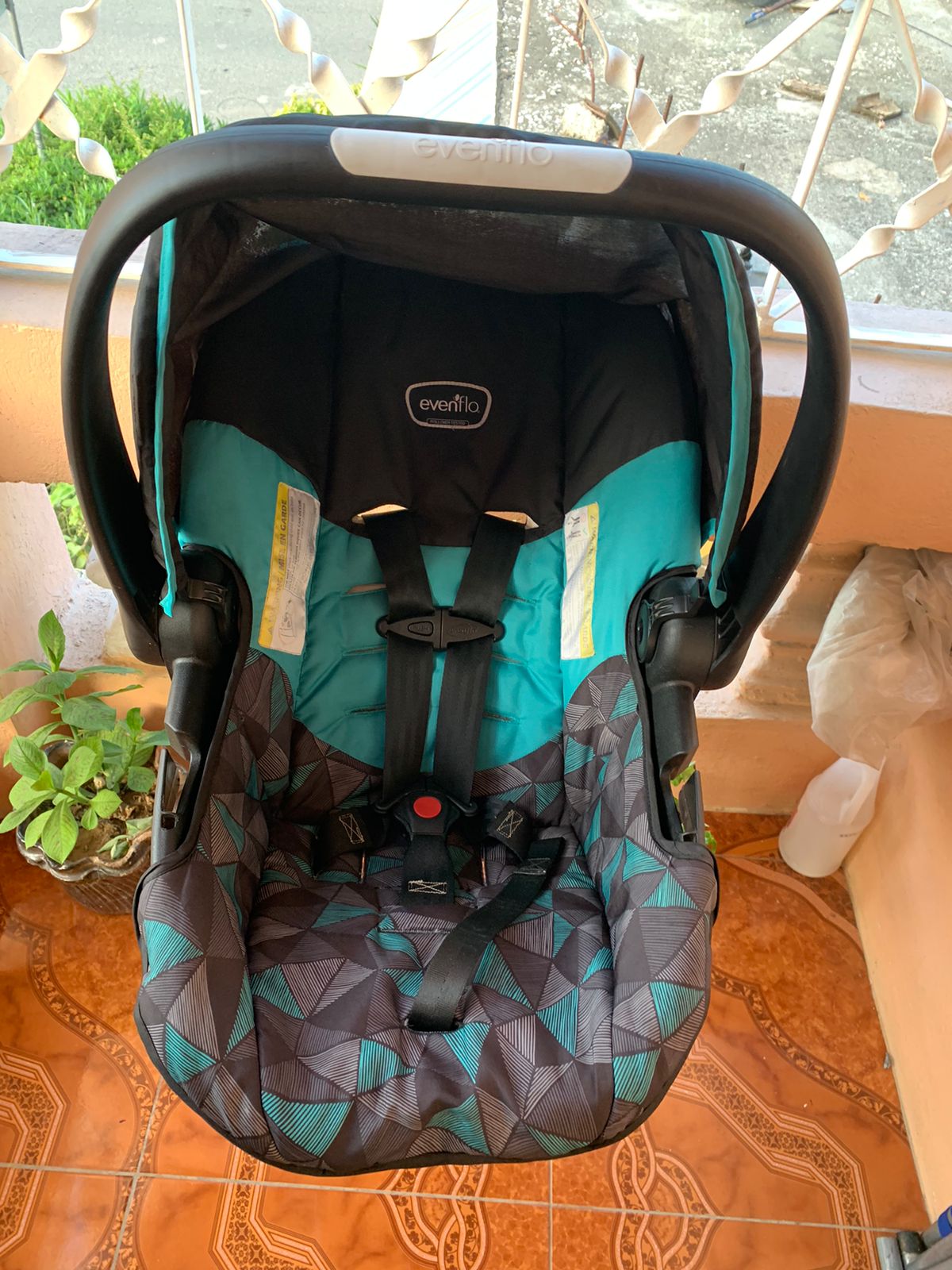 Evenflo NurtureMax Infant Car Seat - Baby Thrift
