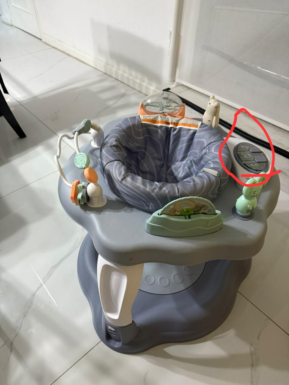 Cosco Play-in-Place Activity Center, Stationary Activity Center and Jumper - Image 8