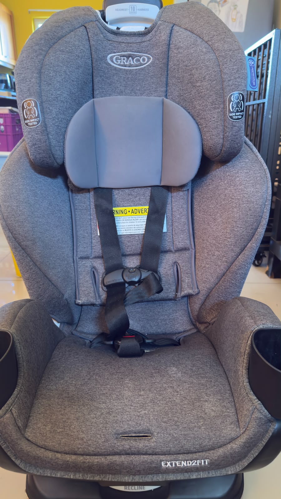 Graco Extend2Fit 3-in-1 Convertible Car Seat - Image 2